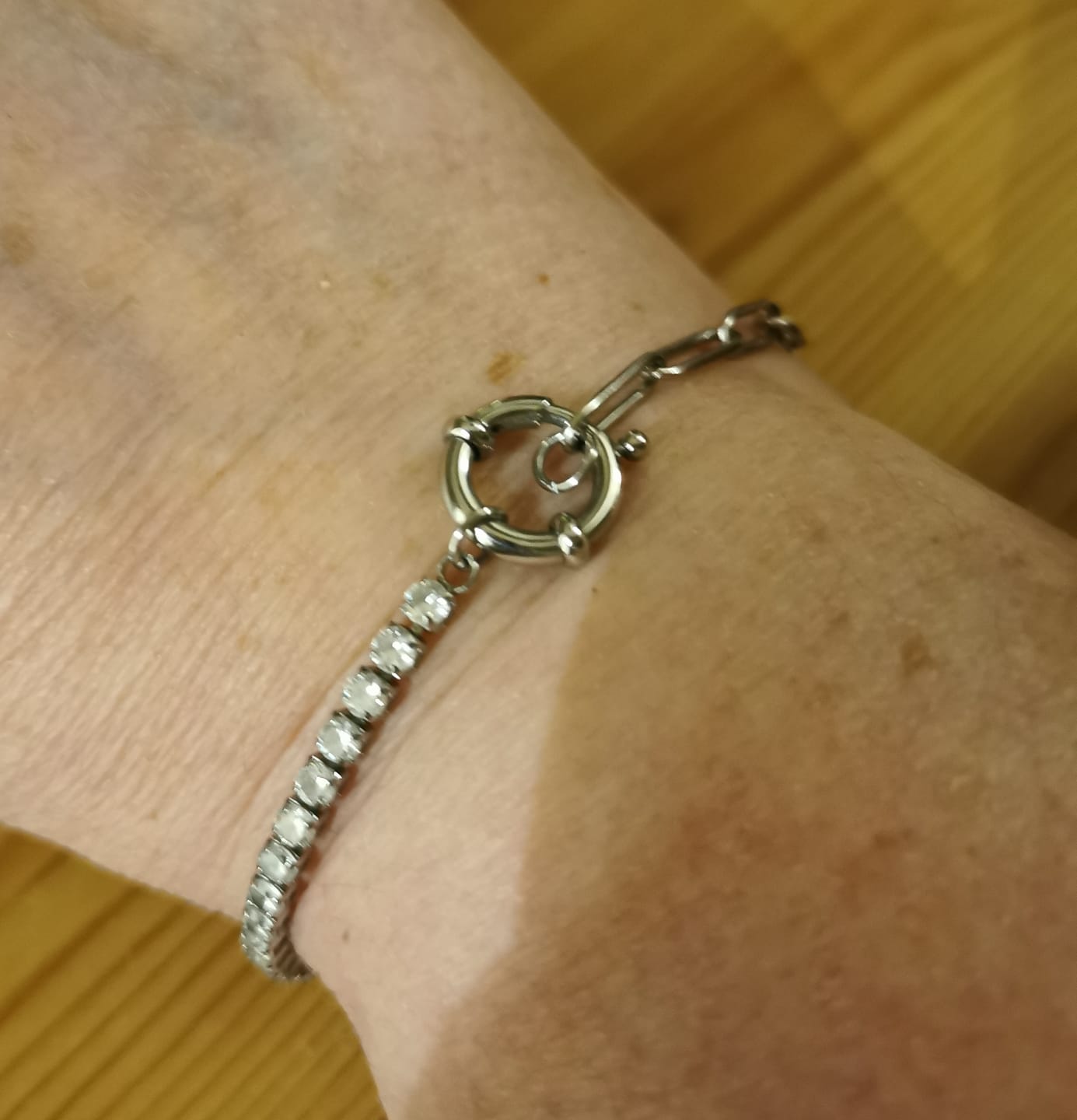Customer photo review of Tennis Chain Armband | 18K vergoldet