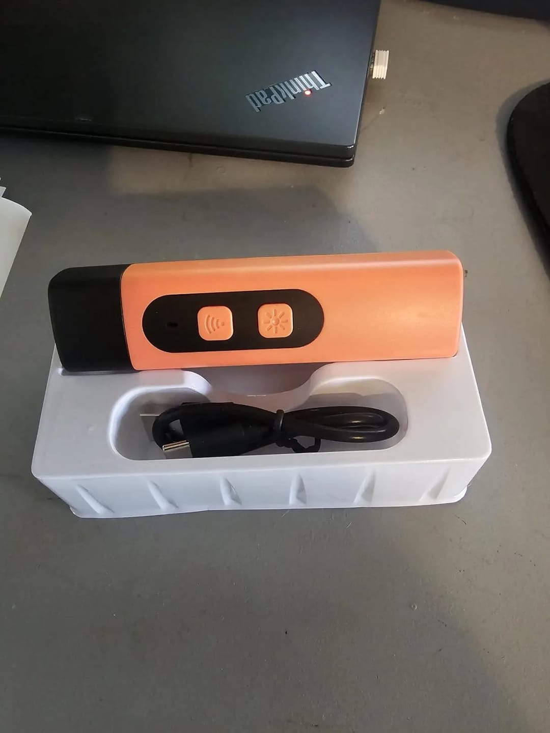 Customer photo review of SilentPaw Pro™ | Ultraschall Anti-Bell-Trainer für Hunde – Sanft & Effektiv