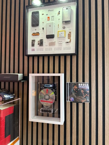Customer photo review of M1 Music Frame CD Player
