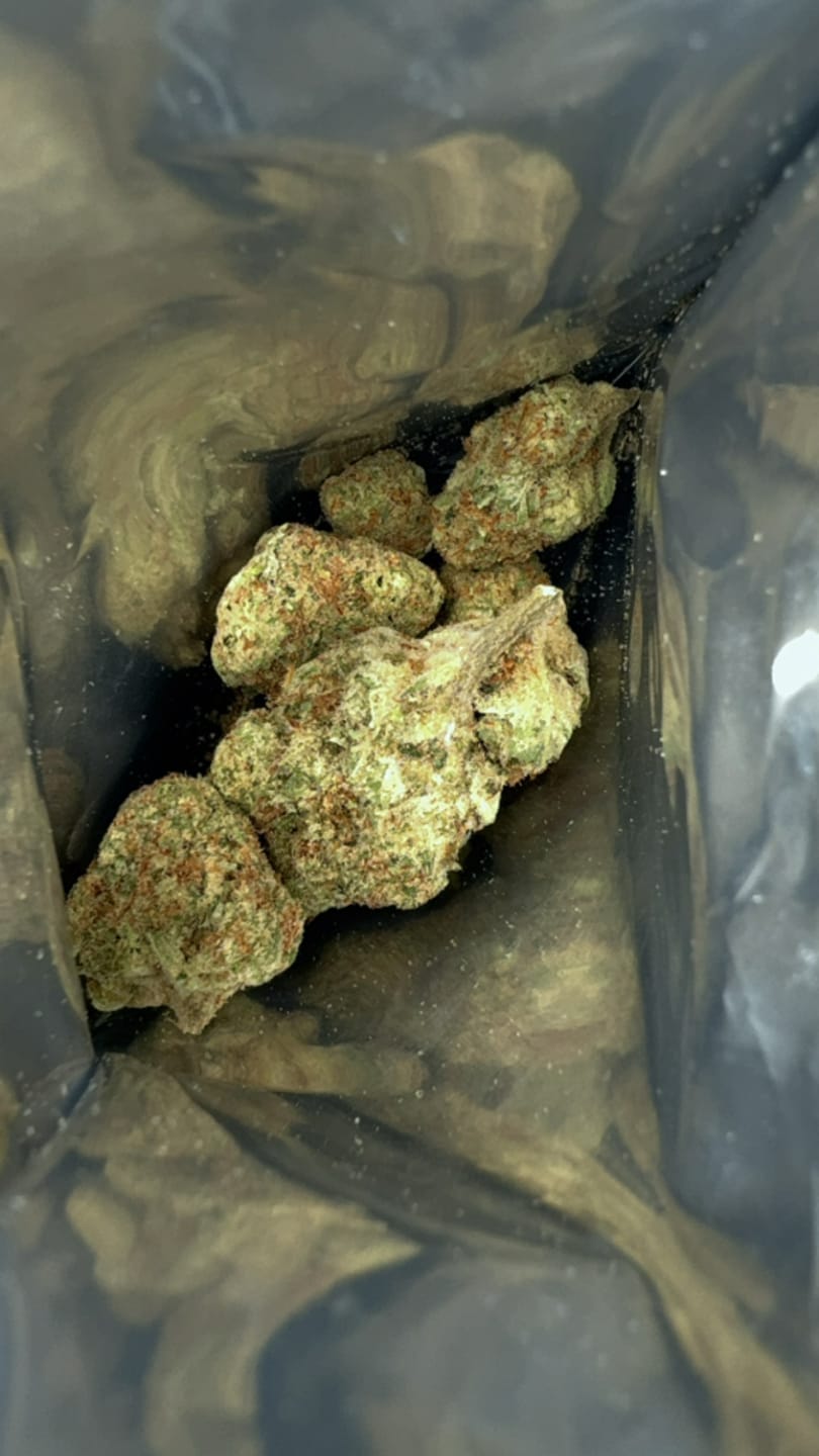 Customer photo review of Purple Push Pop -THCa Flower