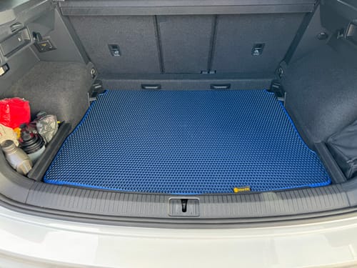 Customer photo review of Kofferraumwanne nach Maß