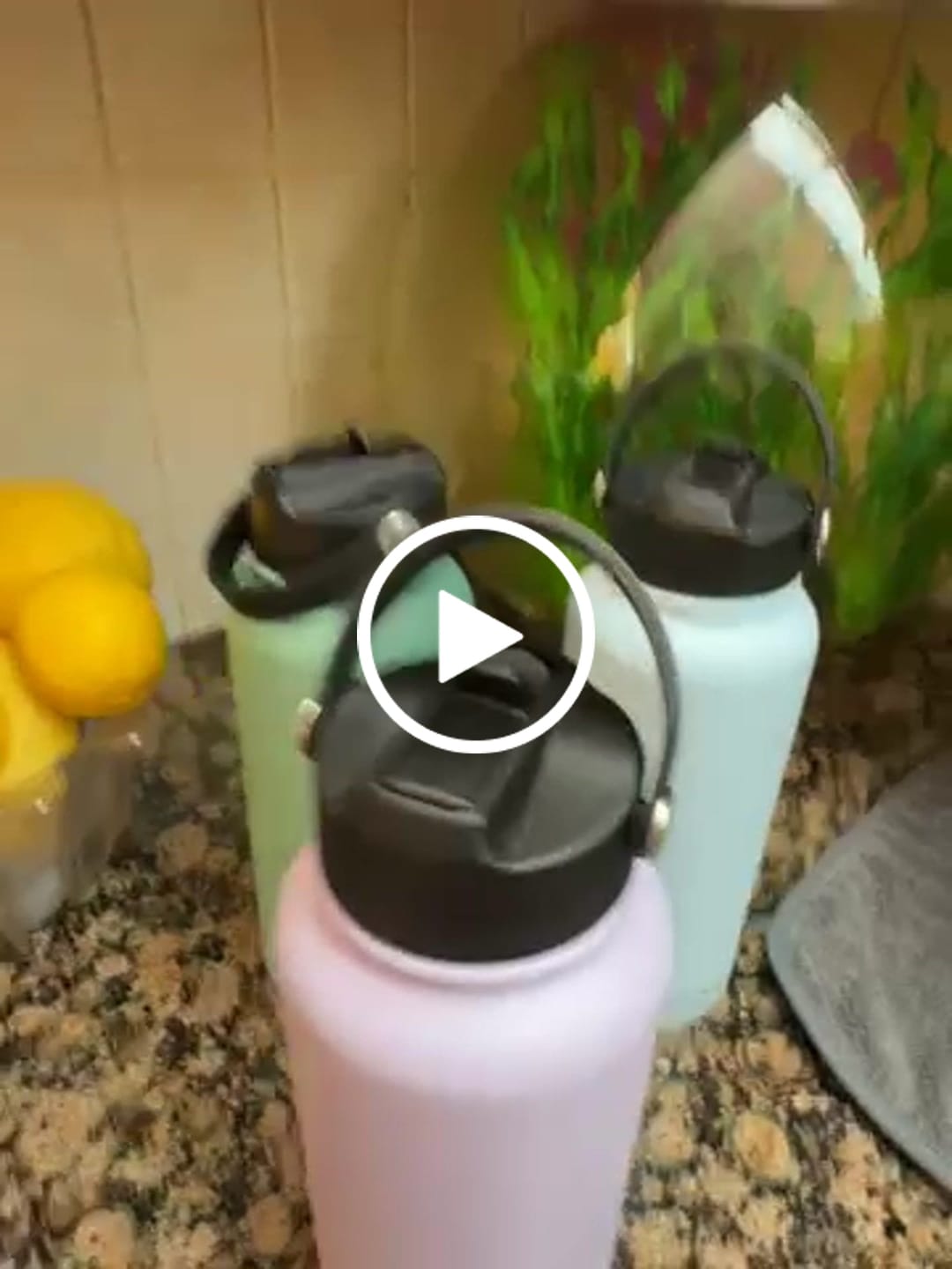 Customer video review of DOZZE Water Bottle Straw Lid