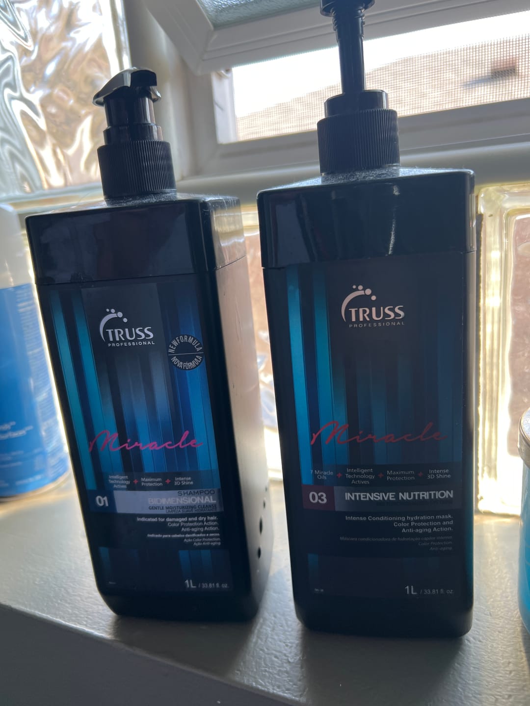Customer photo review of Truss Miracle Bidimensional Shampoo