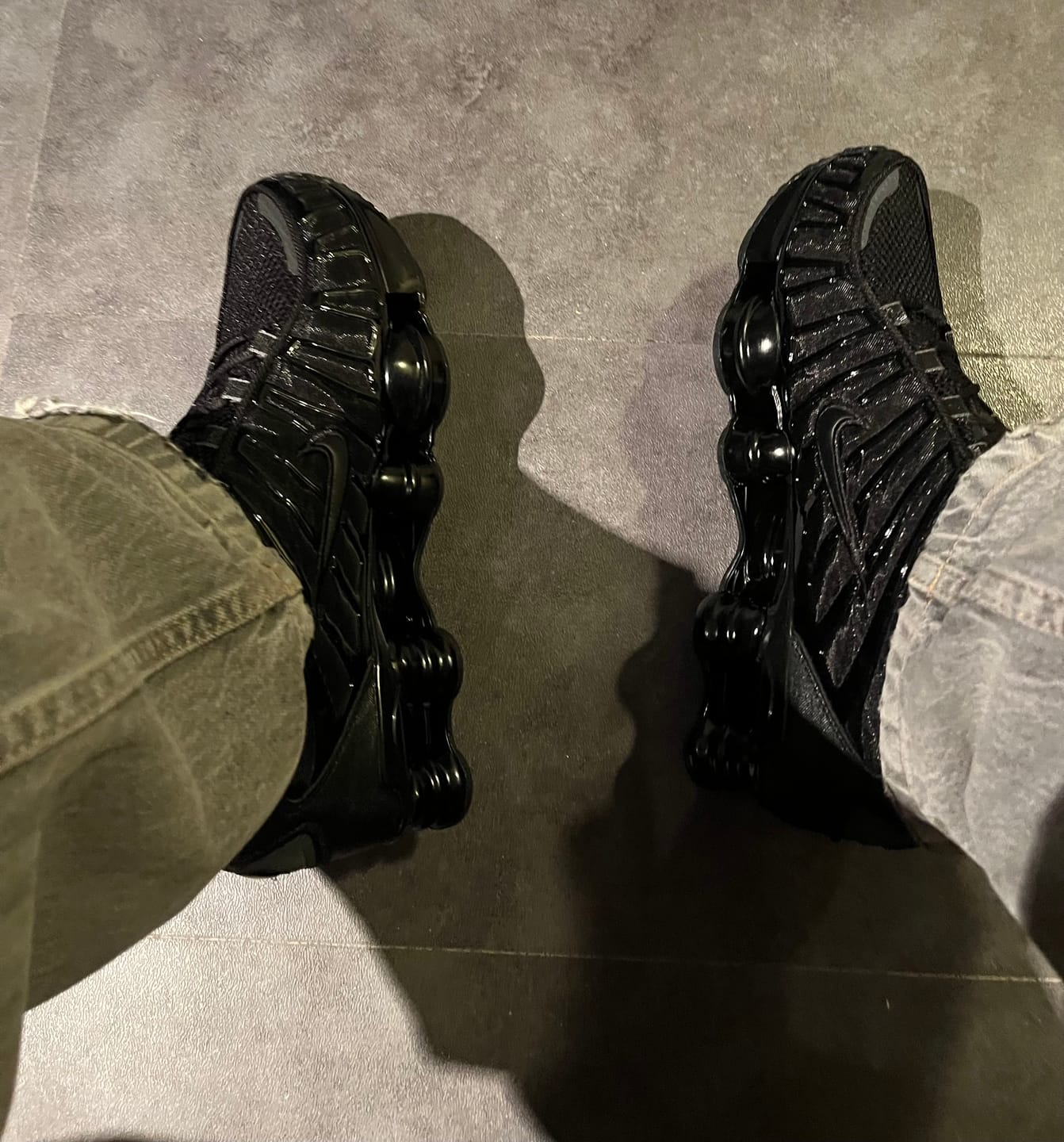 Customer photo review of NIKE Shox TL