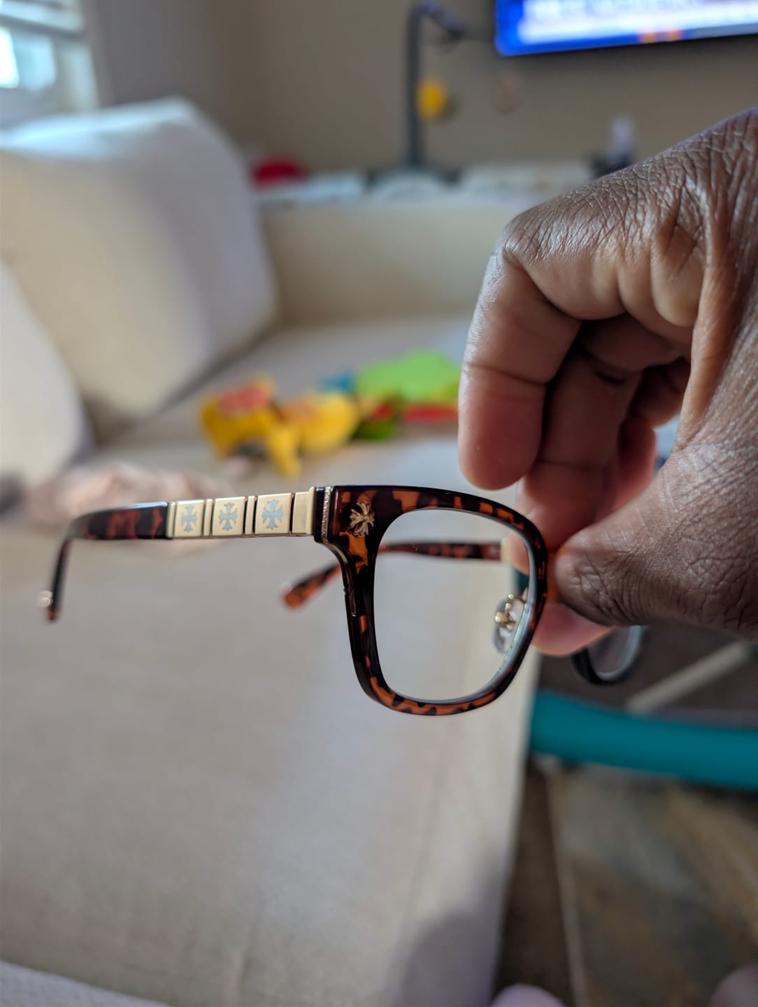 Customer photo review of George Glasses