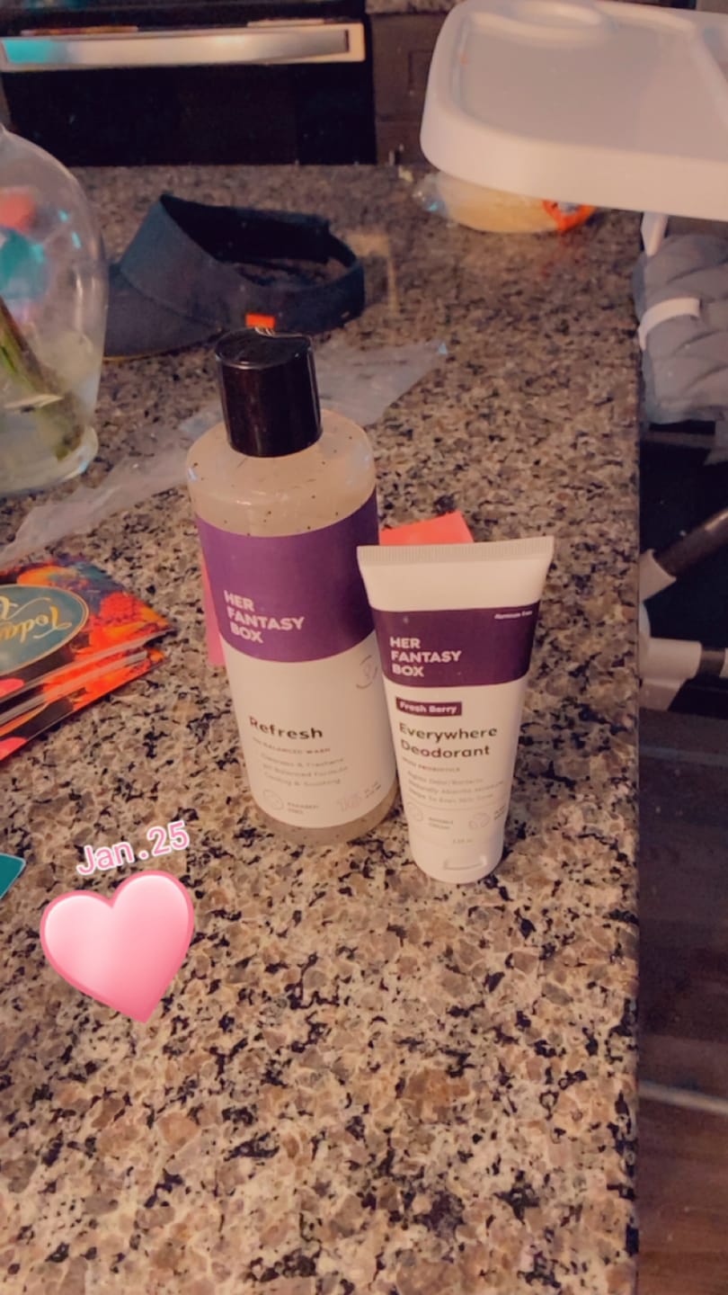 Customer photo review of Everywhere Deodorant (Berry) - Long Lasting Odor Block