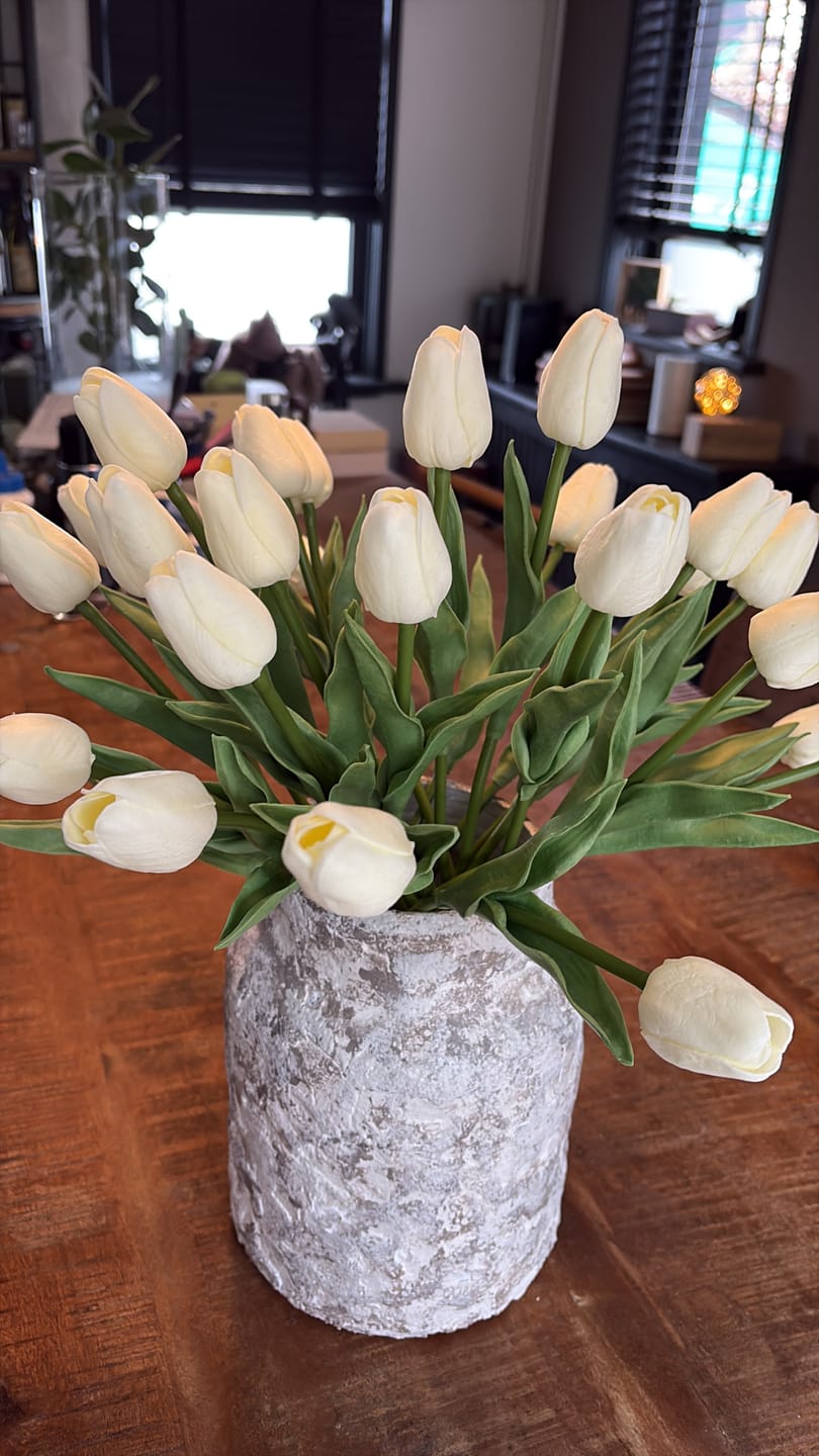 Customer photo review of Tulpen Boeket - Wit (25 stengels)
