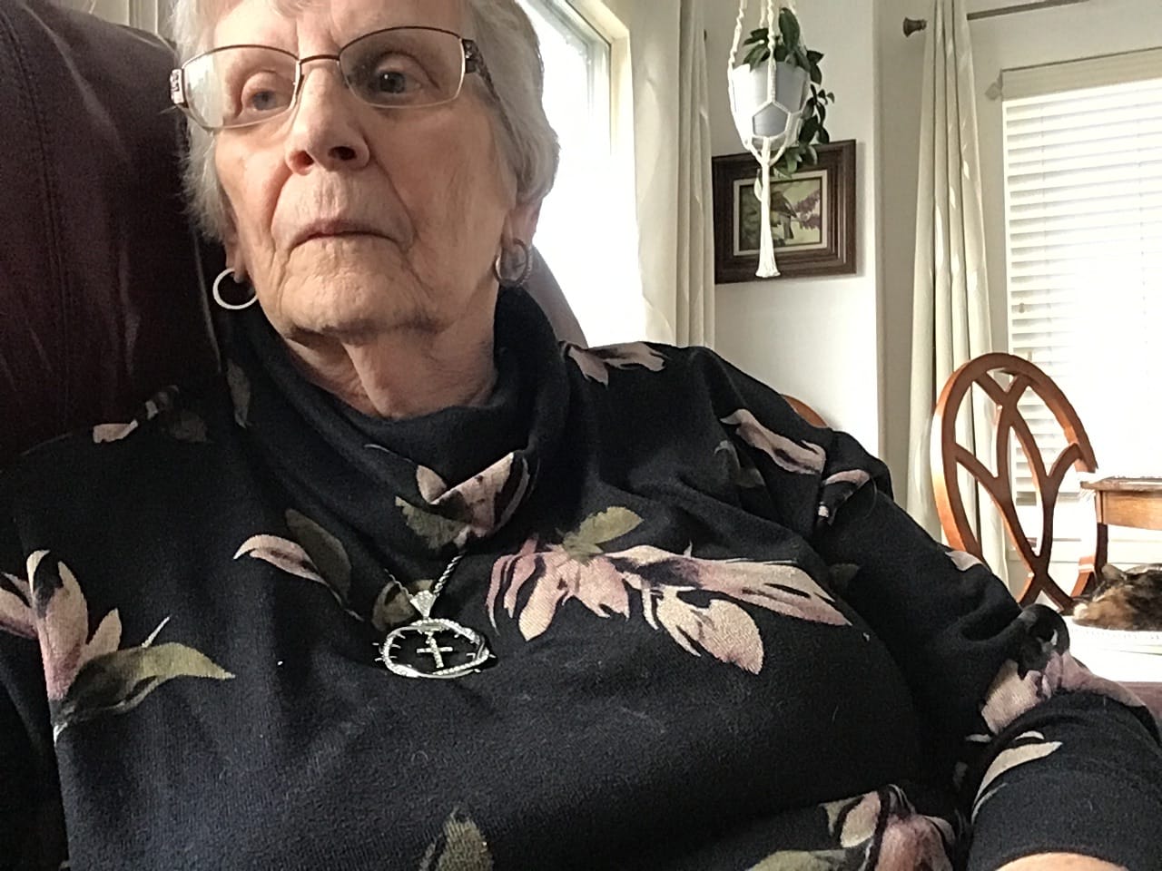 Customer photo review of FREE Today: Thorn Crown & Cross Pendant: Faith & Grace Reminder for Daily Wear