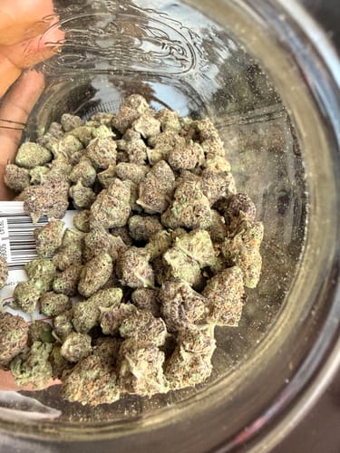 Customer photo review of Cheap THCA Smalls Quarter Pound