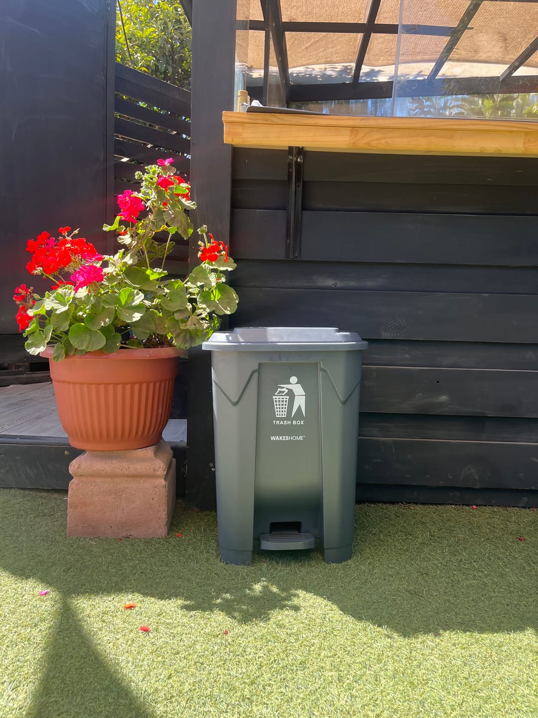 Customer photo review of Basurero Contenedor De Basura 30 50 80 Litros Cubo De Basura