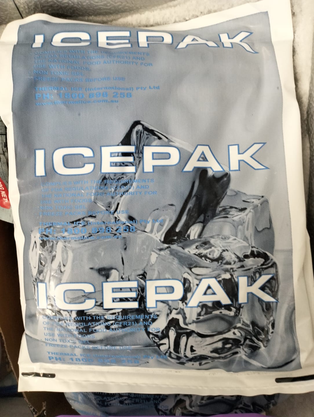 Customer photo review of PROTECT CHOCOLATES FROM MELTING - Add Icepack packaging