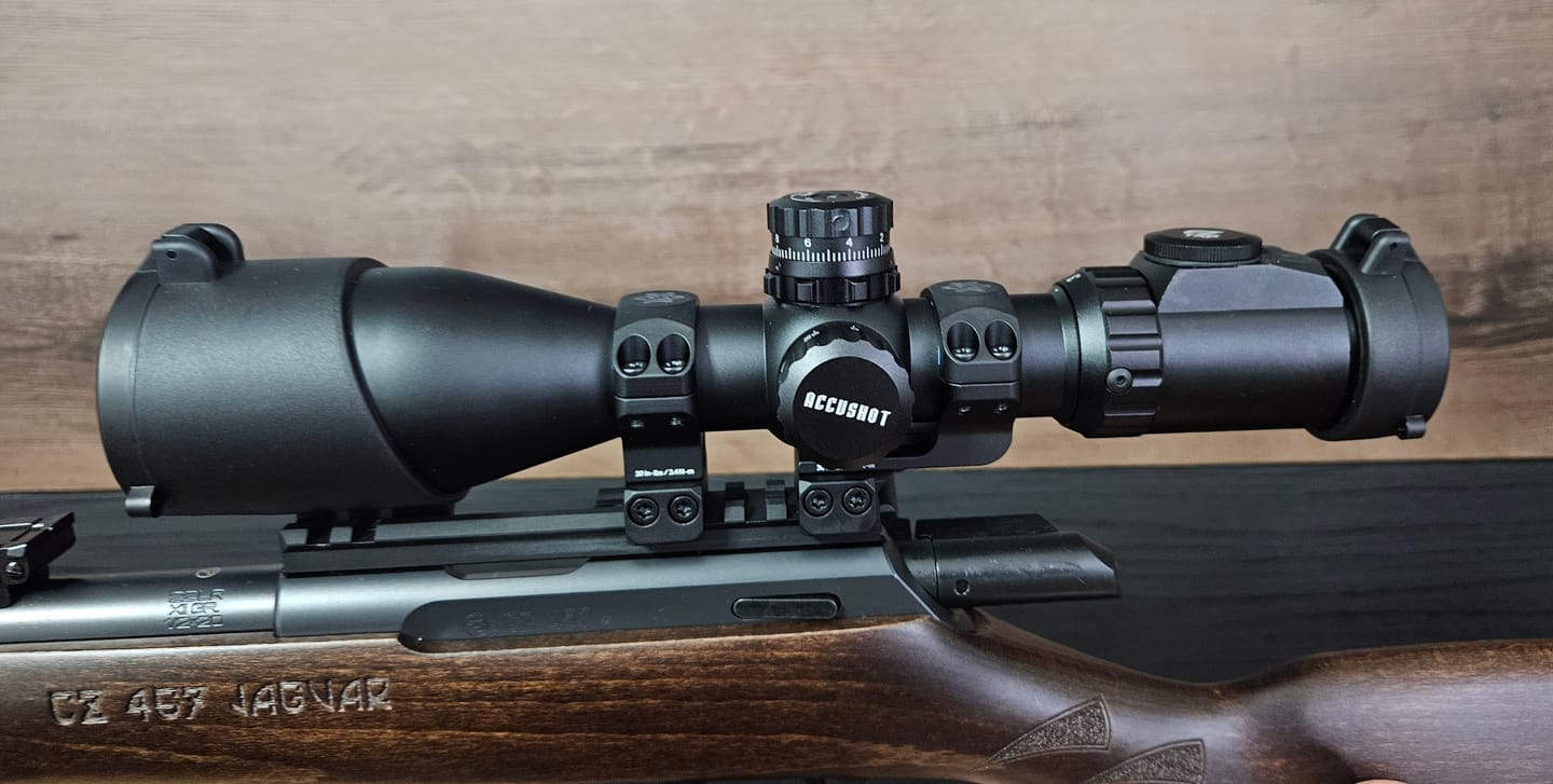Customer photo review of Vector Optics Cantilever Montageringe 30mm (h=32mm)