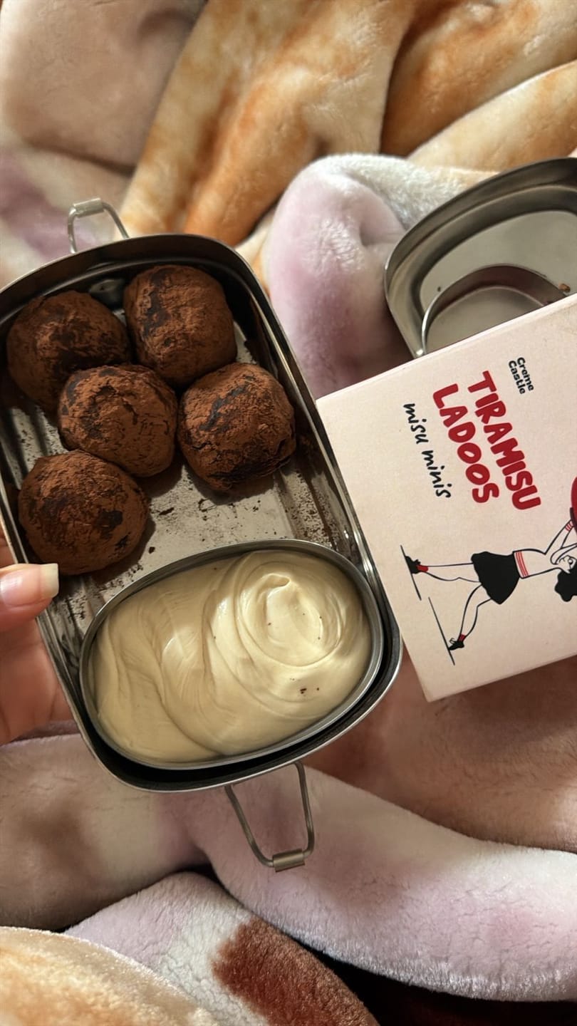 Customer photo review of Tiramisu Ladoos (5 Pcs)