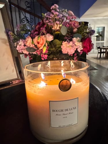 Customer photo review of Baby Big Ass Candle - Home Sweet Home - 150 oz