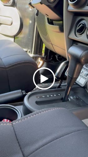 Customer video review of Grab Bar For 2007 - 2010 Jeep Wrangler JK - CMM Offroad