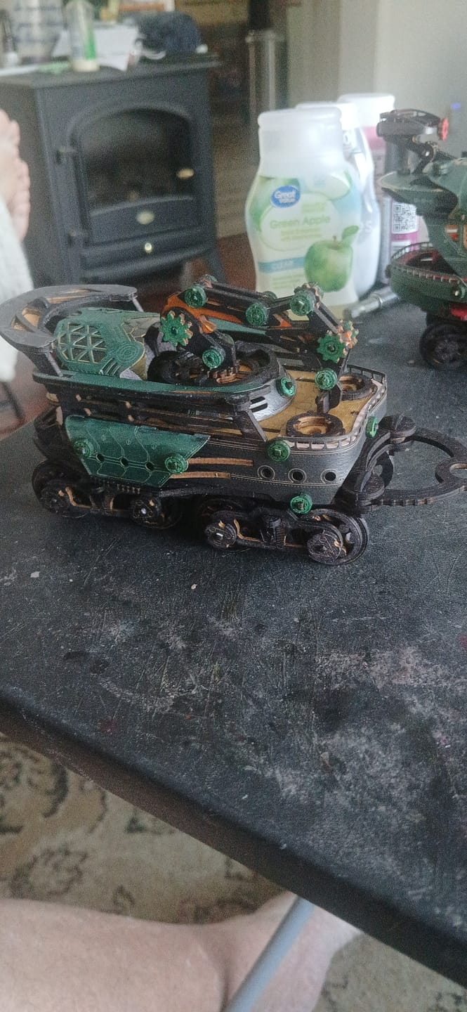 Customer photo review of Rokrgeek Fantasy Steampunk Train 3D Wooden Puzzle