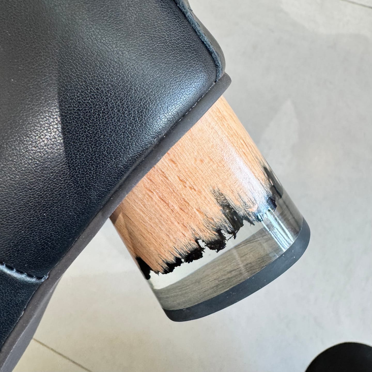 Customer photo review of Ankle Boots with Ground-Heel