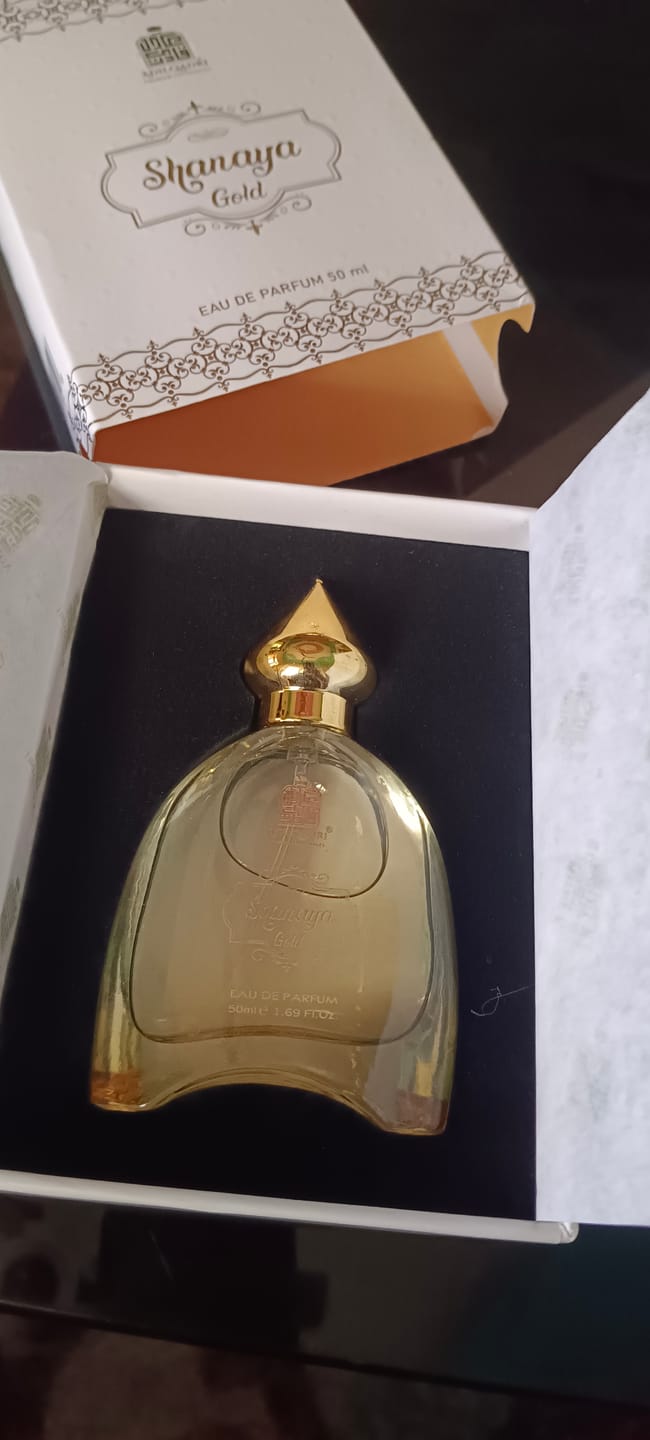 Customer photo review of Shanaya Gold Gourmand Perfume Spray 50 ML