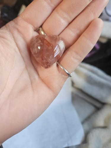 Customer photo review of FREE GIFT: Mini Crystal Heart 🎁