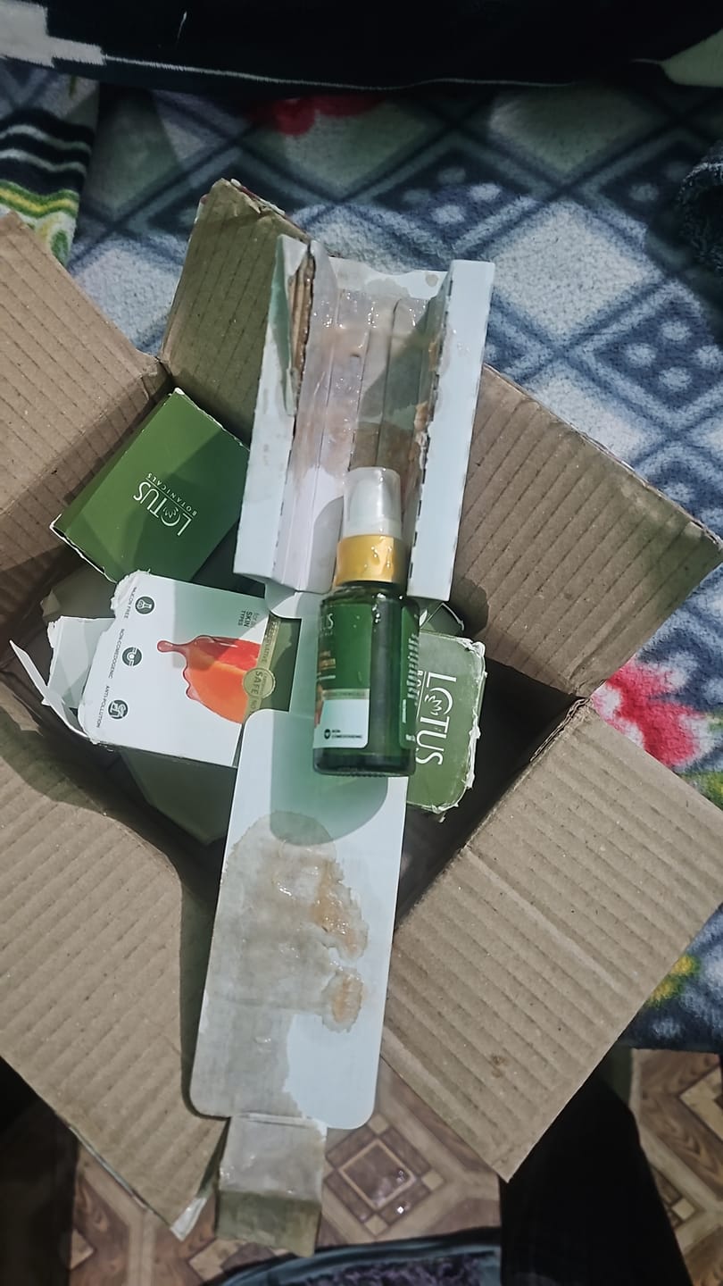 Customer photo review of Vitamin C Glow Overdose Combo