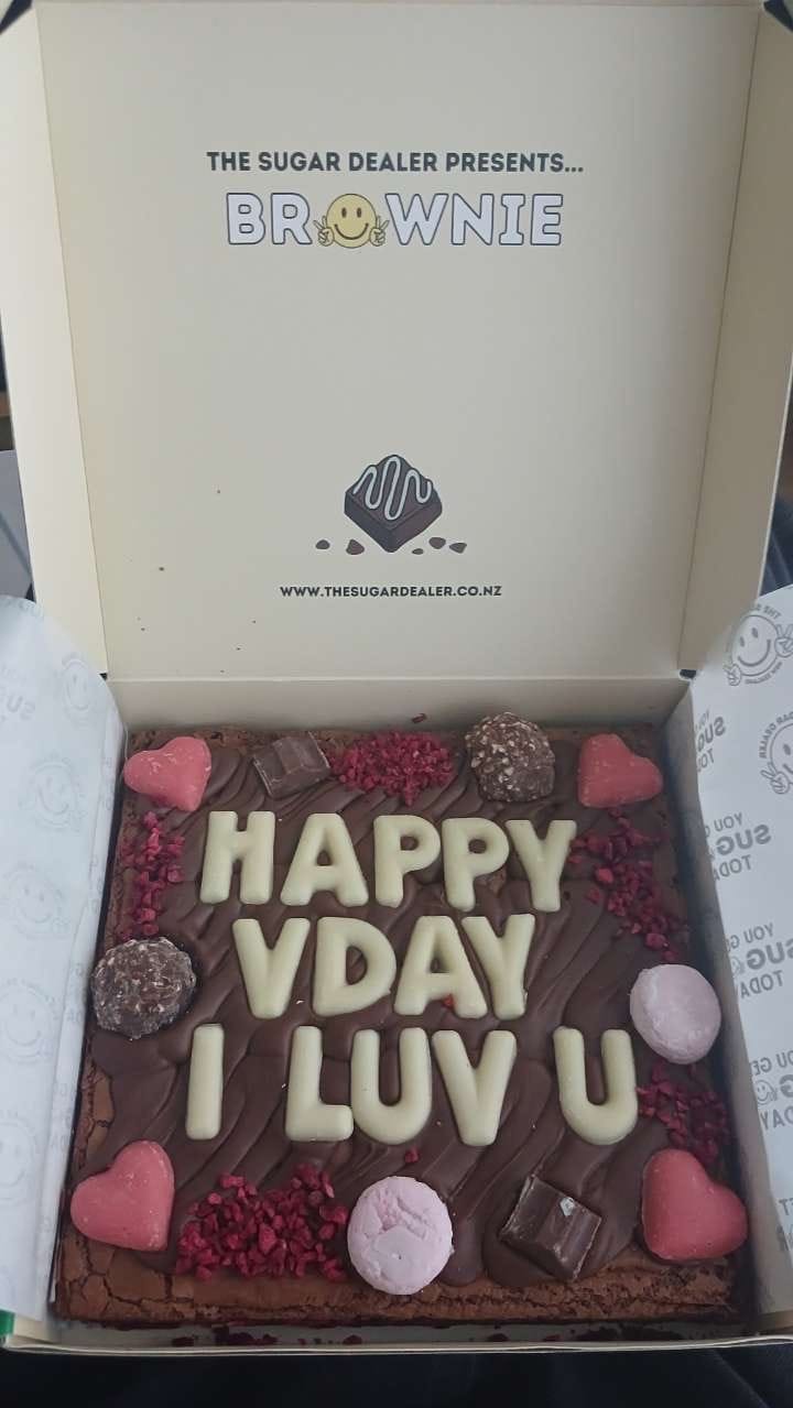 Customer photo review of Custom message heart brownie