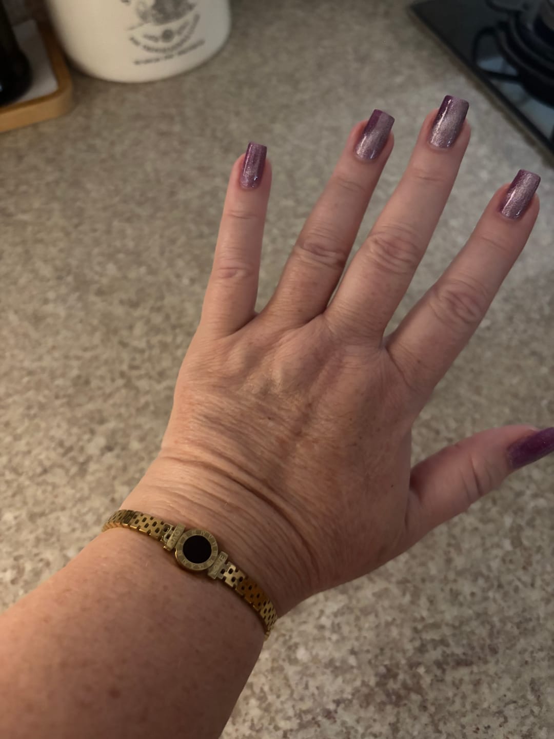 Customer photo review of Bracelete Hera Pedra Onix Banhado em Ouro 18K
