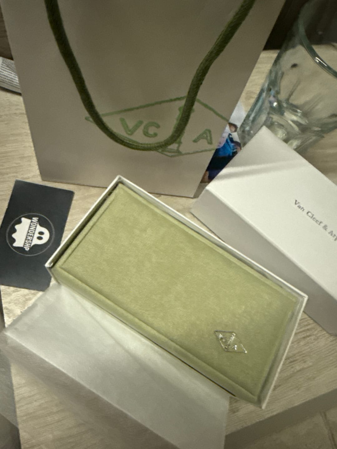 Customer photo review of Van Cleef Oro Amarillo