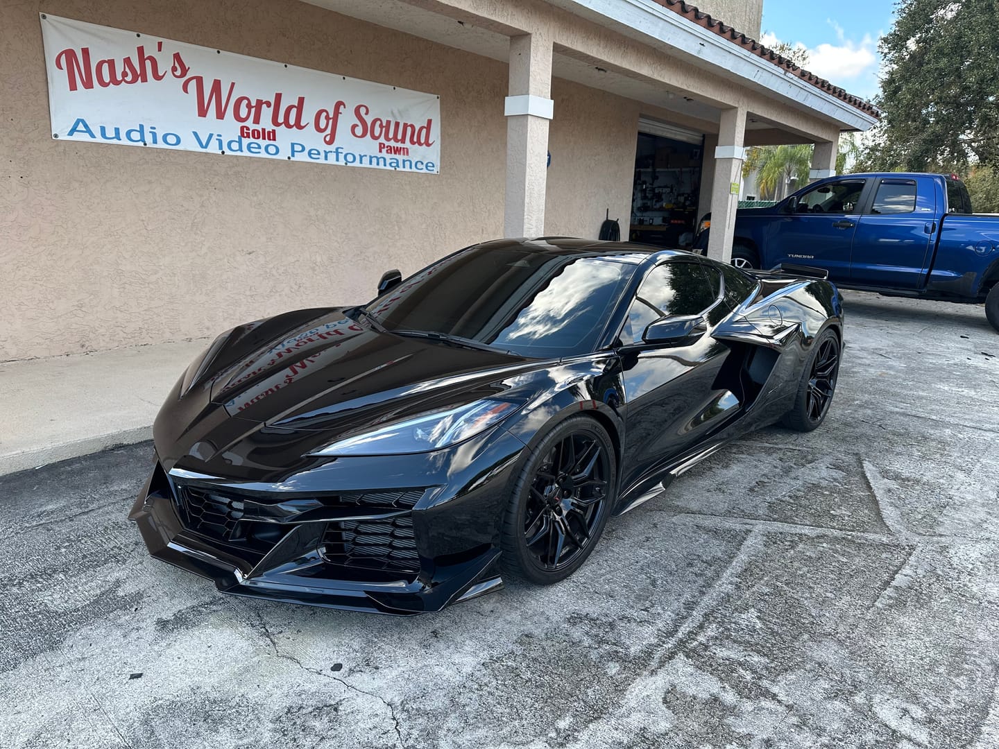 Customer photo review of Corvette C8 Z06 / E-Ray DRY CARBON FIBER Front Splitter [Z07 Package]