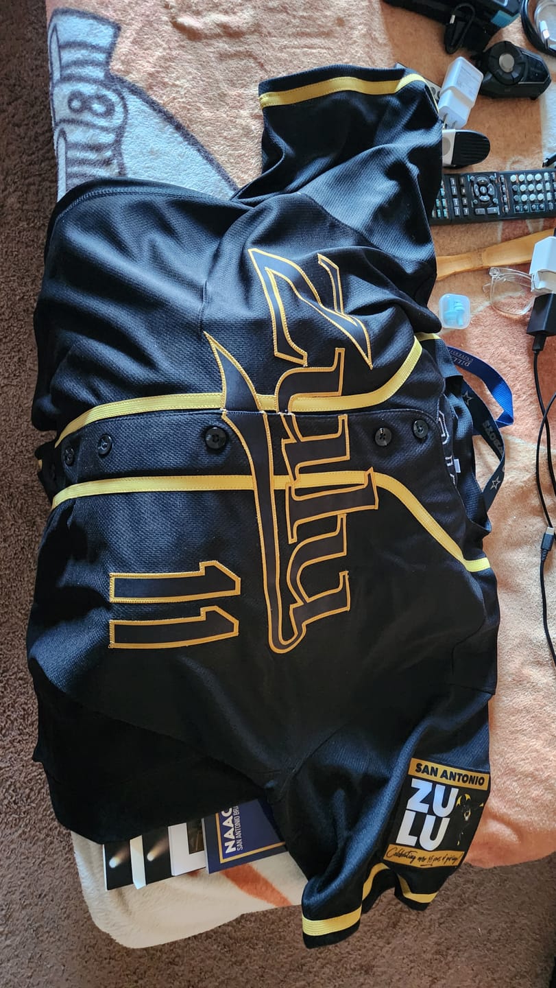 Customer photo review of Custom Black Old Gold Classic Style Authentic Baseball Jersey