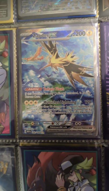 Customer photo review of Pokemon Ocean Mystery Box