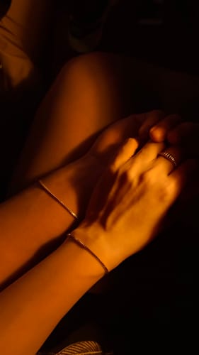 Customer photo review of Taylor Minimal Bracelet