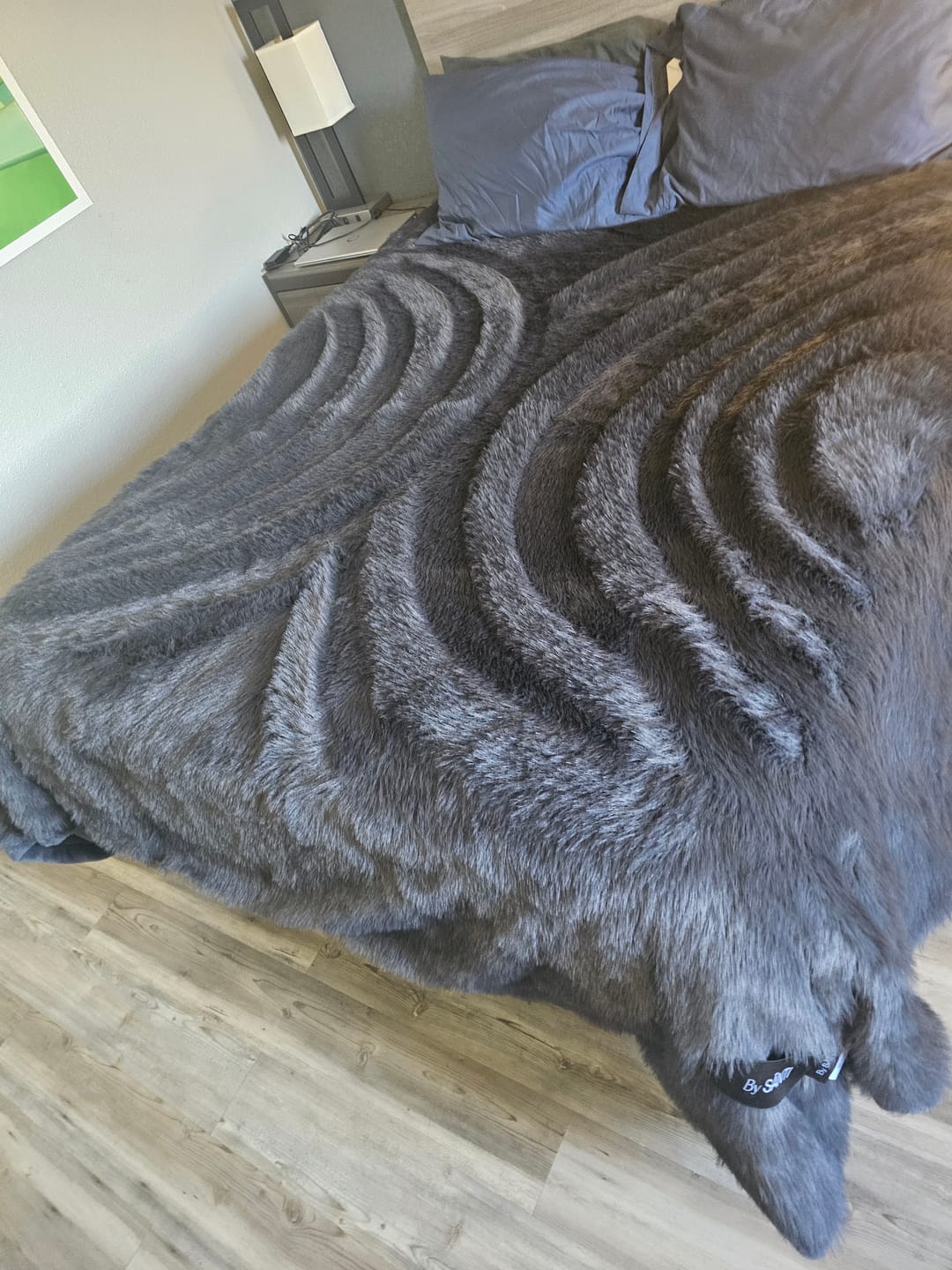 Customer photo review of WÛLF Blanket, By SĀNTI