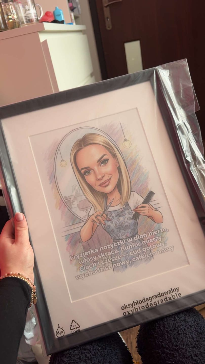 Customer photo review of Fryzjerka - Karykatura ze zdjęcia