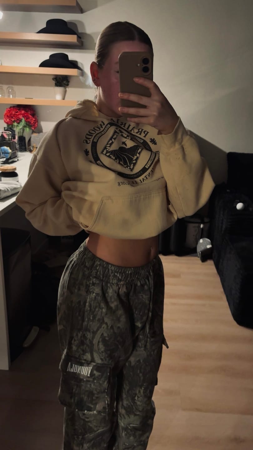 Customer photo review of 2033 - Heritage Cargo Sweats