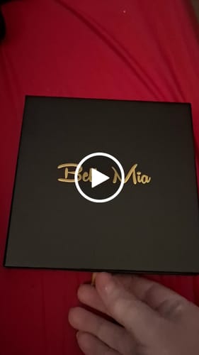 Customer video review of Infinity Teken Met Eigen Tekst Op Plexiglas