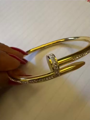 Customer photo review of Women Cubic Zirconia Gold-Plated Cubic Zirconia Bracelet