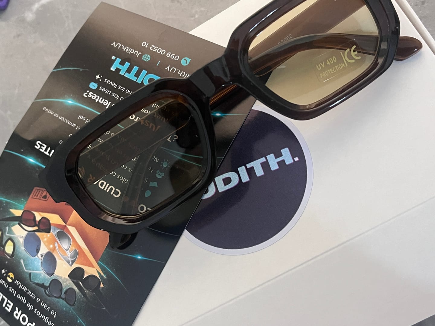 Customer photo review of Lentes de sol - Africa marron.