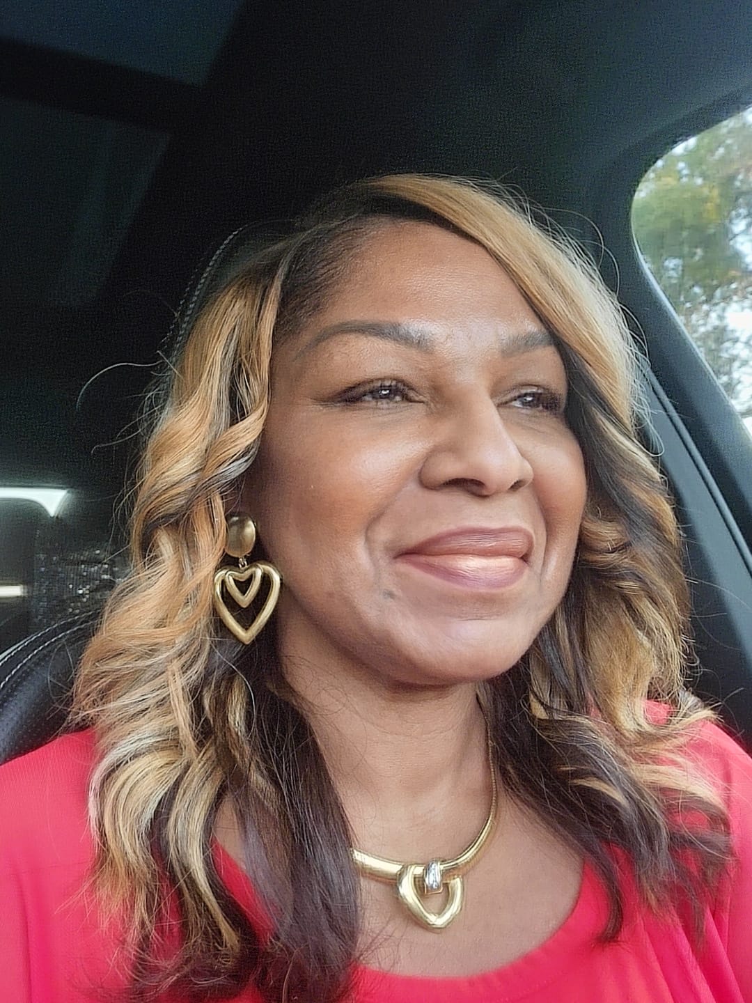 Customer photo review of Raw Indian Wavy Lace Closure