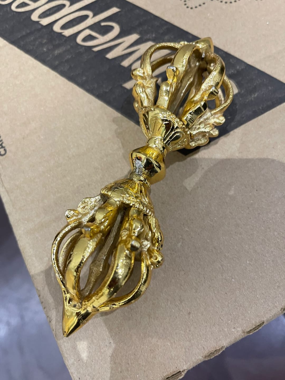 Customer photo review of Brass Vajra (Medium) – Pure 100% Brass Dorje Ritual Tool for Puja, Vastu Remedy, Tibetan Meditation, and Home Temple Décor by Vastu Mandir