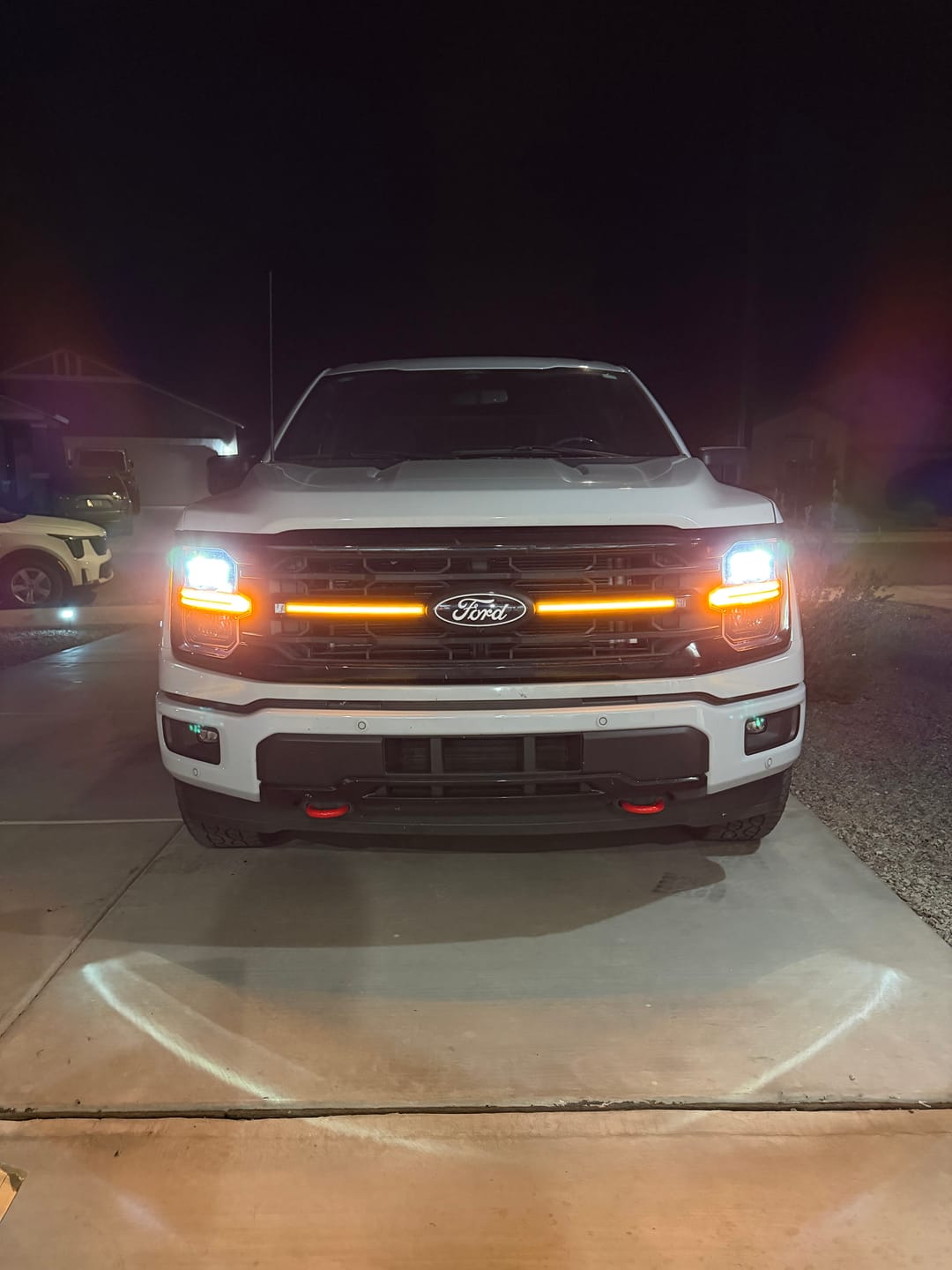 Customer photo review of Smoked LED Grille Amber Lights W/ Sequential Turn Signal For 2024+ Ford F150 XLT