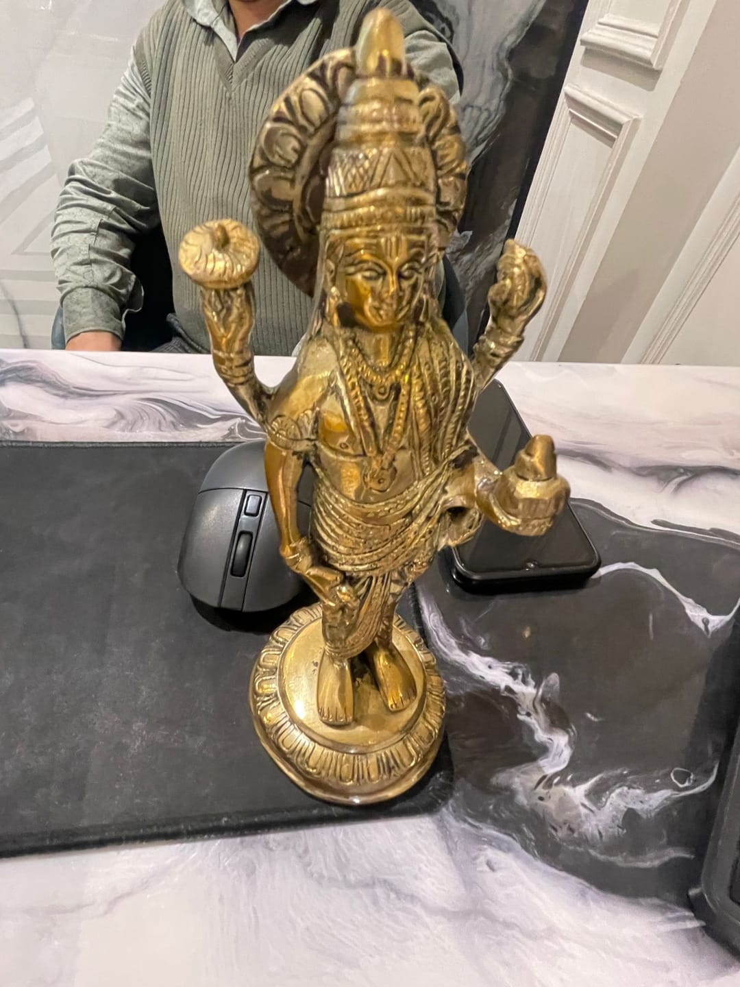 Customer photo review of Dhanvantri Ji 100% Pure Brass Statue Idol Decorative Showpiece for Home, Office and Gifting by Vastu Mandir