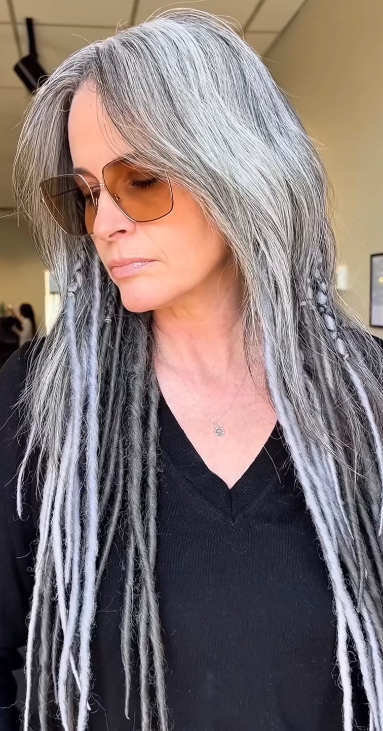 Customer photo review of SILVER GREY