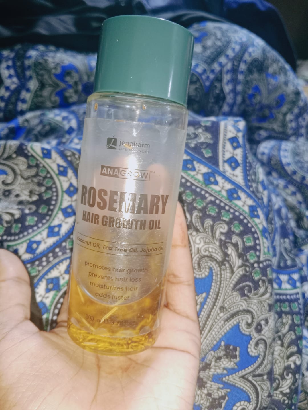 Customer photo review of Anagrow Rosemary Hair Oil