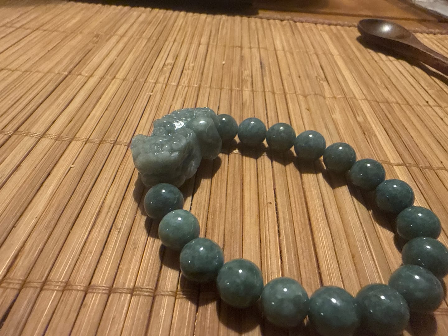 Customer photo review of Authentic Grade A Natural Jade Pixiu Bracelet – Certified Jadeite Jewelry for Men & Women | Feng Shui Style & Prosperity Charm