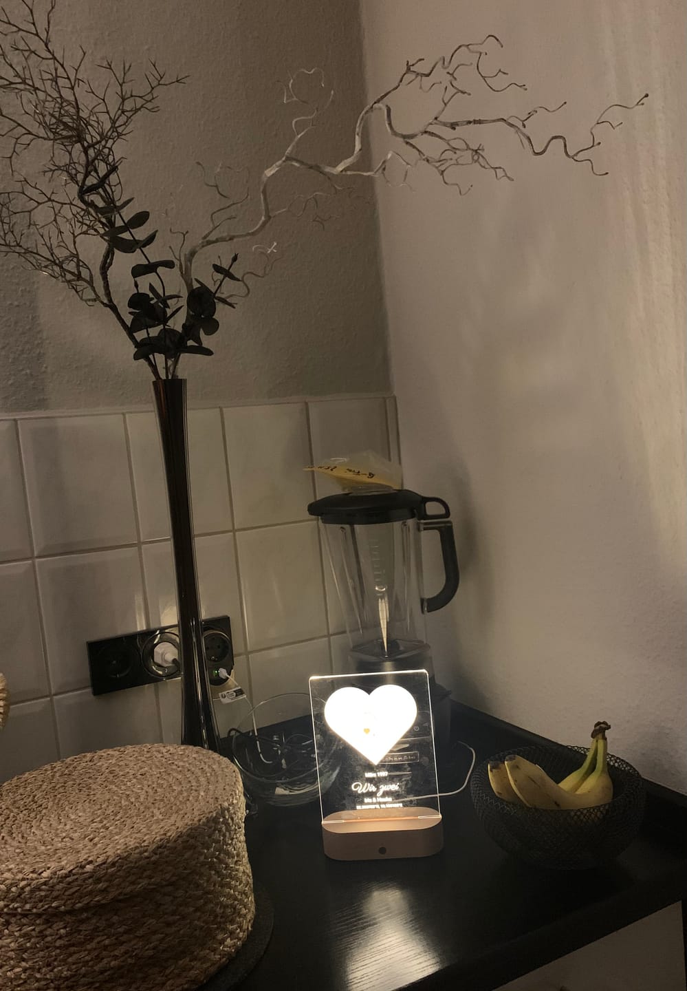 Customer photo review of Wo alles begann - Personalisiertes Nachtlicht mit LED-Holzfuß (14x20)