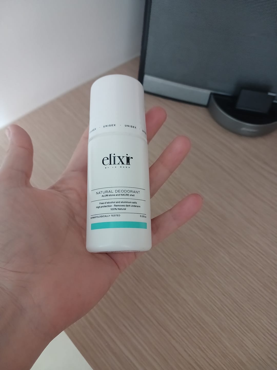 Customer photo review of Desodorante Natural Unisex