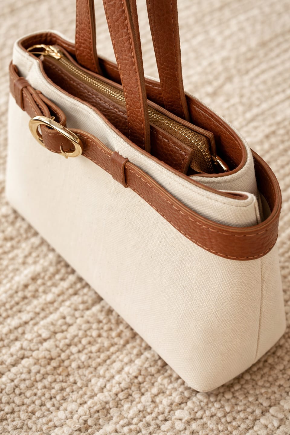 Customer photo review of Lusso - Keten Kumaş - Deri Saplı Premium Çanta