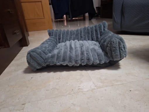 Customer photo review of FELIXCLOUD™ - Mini Canapé Confort Coussin Doux pour Chat