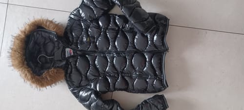 Recensione con foto di un cliente su Blauer Donna con Pelliccia