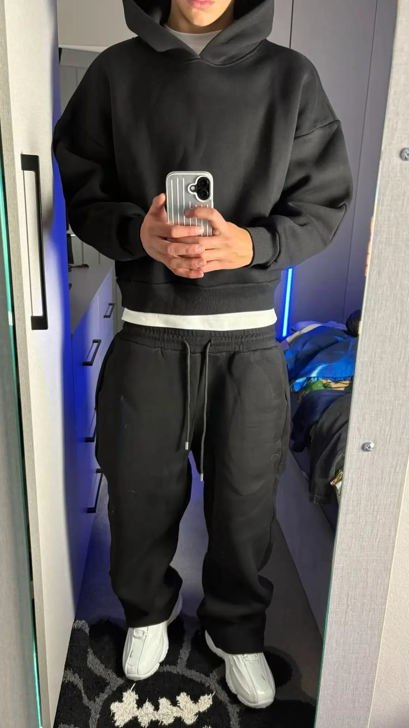Customer photo review of Arsect Tracksuit